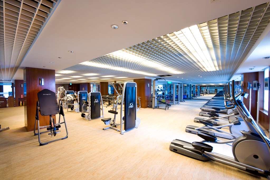 Windsor Hotel Tchaj-čung Zařízení fotografie The gym at the hotel