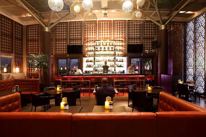 Windsor Hotel Tchaj-čung Exteriér fotografie The bar at the Mandarin Oriental, Bangkok