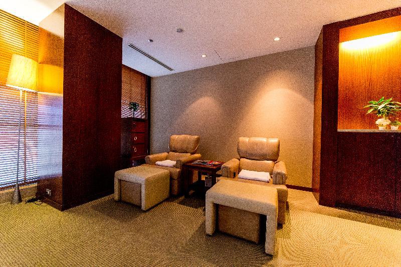Windsor Hotel Tchaj-čung Exteriér fotografie A foot reflexology room at a spa